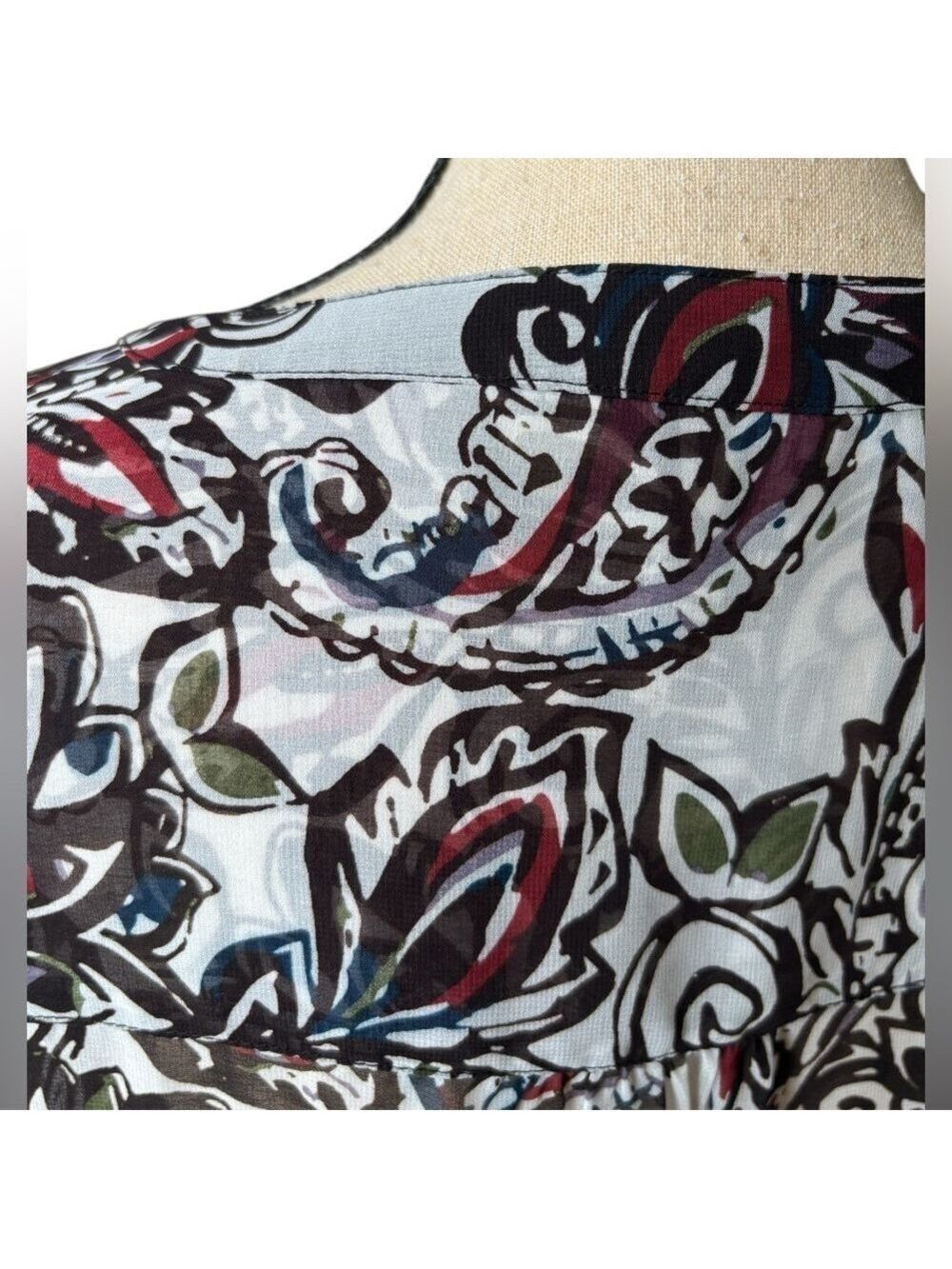 Ariat-women’s medium semi sheer hi/low hem tunic. Gorgeous colors. GUC! - Picture 2 of 15